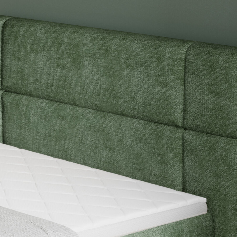 Lucio gulta no "Box springs Collection"